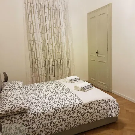 Giuria 35 - Elegante Ed Accogliente Nei Pressi Del Valentino