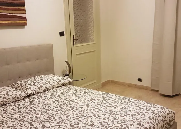 Giuria 35 - Elegante Ed Accogliente Nei Pressi Del Valentino アパート