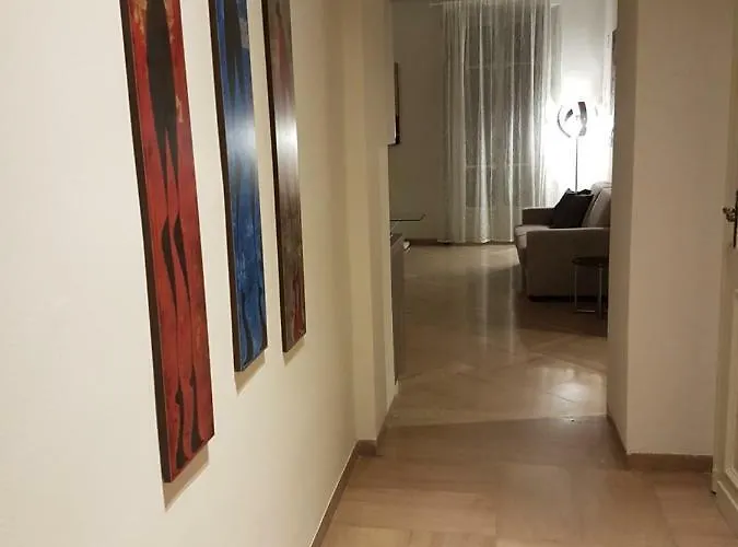 Giuria 35 - Elegante Ed Accogliente Nei Pressi Del Valentino アパート