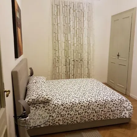 Giuria 35 - Elegante Ed Accogliente Nei Pressi Del Valentino Apartmán *