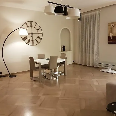 Giuria 35 - Elegante Ed Accogliente Nei Pressi Del Valentino *