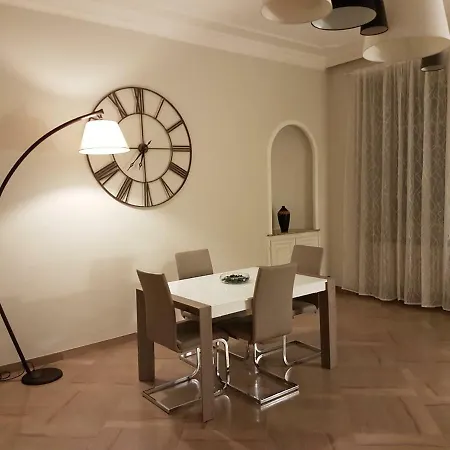 Giuria 35 - Elegante Ed Accogliente Nei Pressi Del Valentino * Turijn