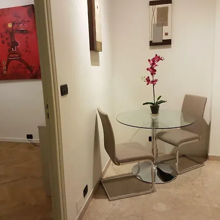 Giuria 35 - Elegante Ed Accogliente Nei Pressi Del Valentino *