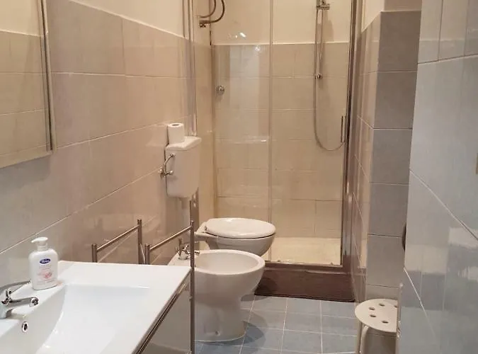 Lejlighed Giuria 35 - Elegante Ed Accogliente Nei Pressi Del Valentino Torino